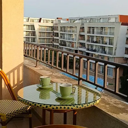 Amelia Grand Kamelia Apartment